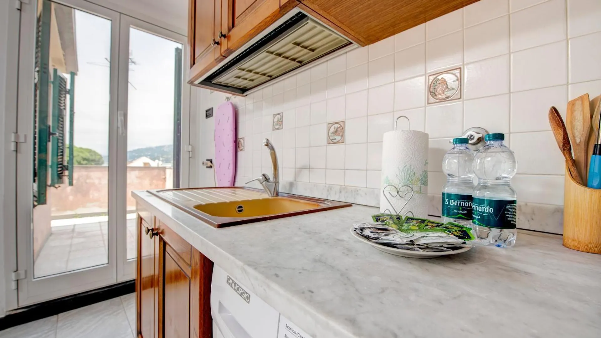 Casa Vico Ai Due Mari, Centro Storico A Soli 160Metri Dalla Baia Del Silenzio Sestri Levante 0*,
