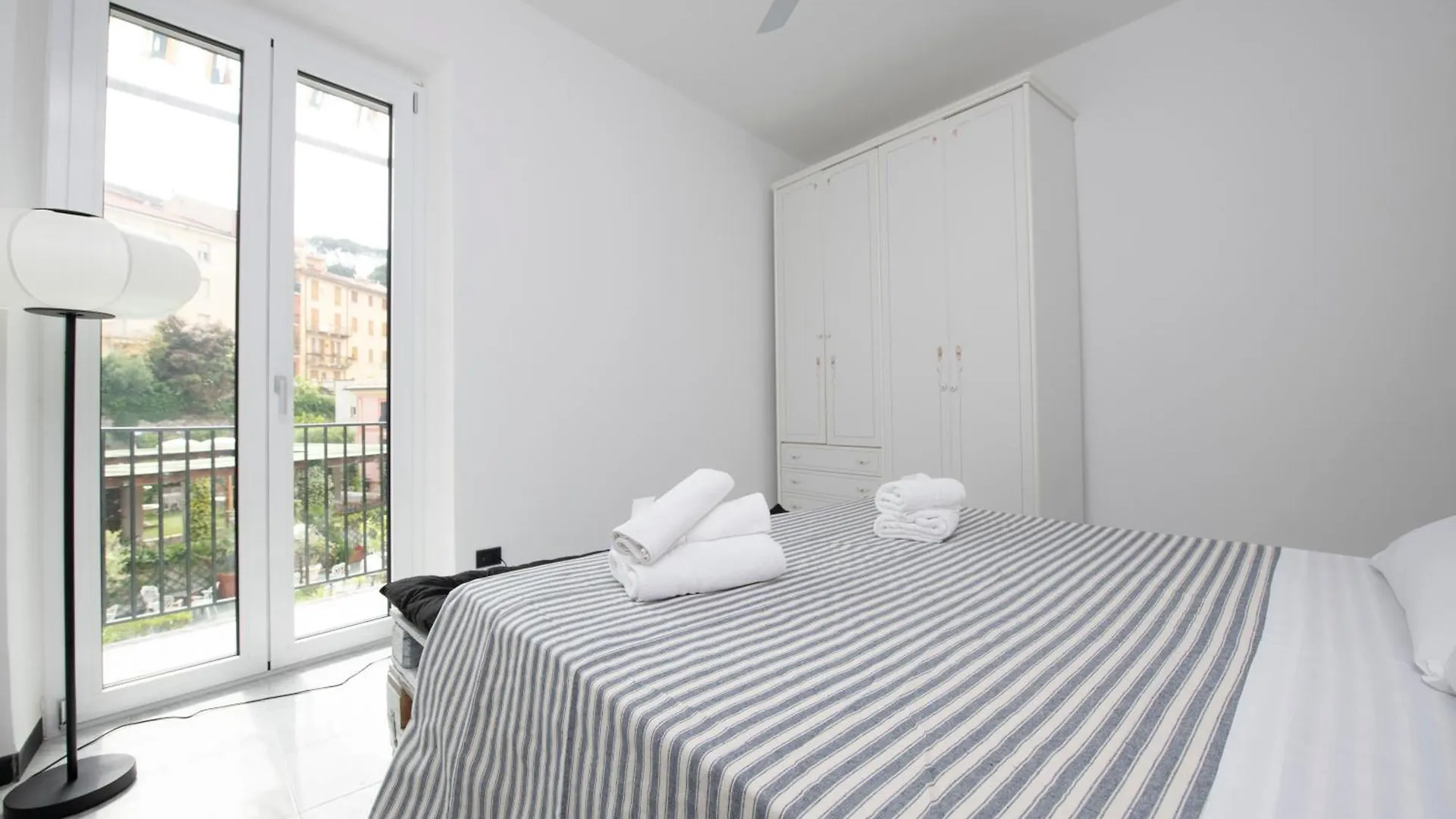 Apartment Casa Vico Ai Due Mari, Centro Storico A Soli 160Metri Dalla Baia Del Silenzio Sestri Levante